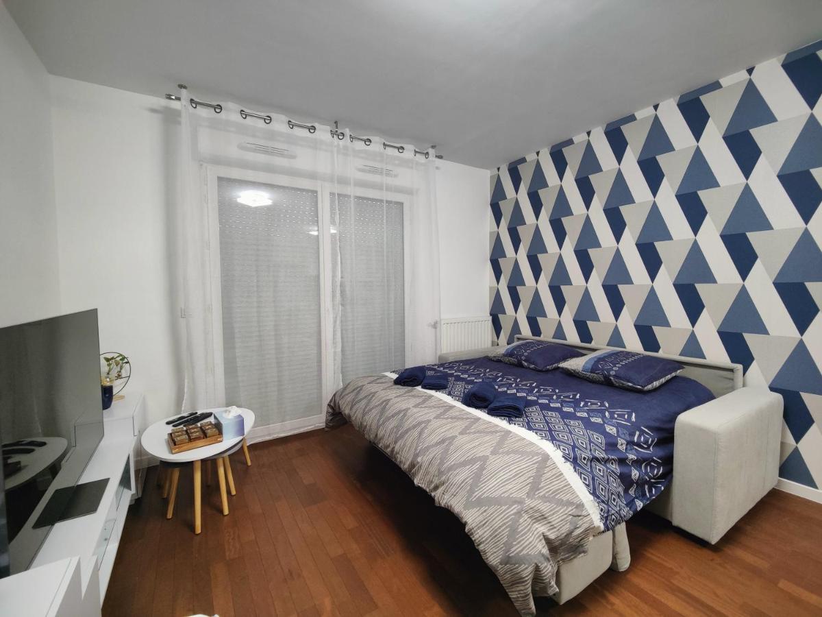 Quietstay 20' Paris, Connected Home Avec Terrasse Massy (Essonne) Exterior foto