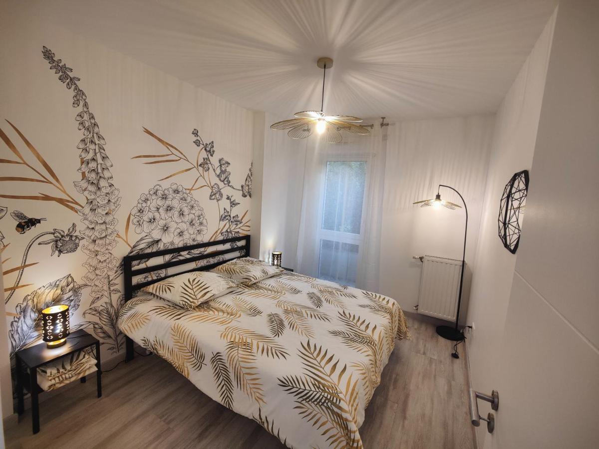Quietstay 20' Paris, Connected Home Avec Terrasse Massy (Essonne) Exterior foto
